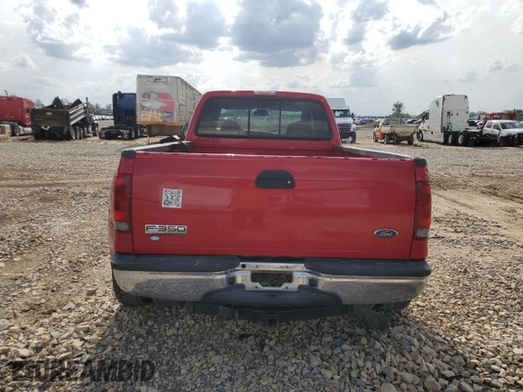 2006 Ford F-350 XL with VIN 1FTWW33PX6EC82470, listed as a Copart auction lot 55348805 with 154,953 mi miles and Salvage Title. Bid and sale history available at DreamBid. Image 6.