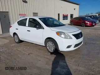2012 Nissan Versa SV with VIN 3N1CN7AP0CL866357, listed as a IAAI auction lot 41369259 with 188,829 mi miles. Bid and sale history available at carsss.com. Image 1.