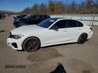 2021 BMW 3 Series M340i xDrive with VIN 3MW5U9J05M8C08378, listed as a Copart auction lot 46323565 with 34,604 mi miles and Salvage Title. Bid and sale history available at carsss.com. Image 1.