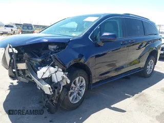 2022 Toyota Sienna LE z VIN 5TDKRKEC0NS101136, wystawiony jako IAAI lot #42141395 z przebiegiem 38 278 mil mil oraz . Historia ofert i sprzedaży dostępna na DreamBid. Obrazek 17.