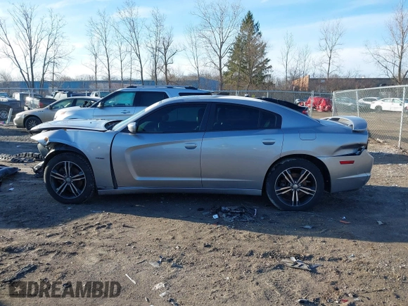 2014 Dodge Charger RT Plus with VIN 2C3CDXDT1EH124140, listed as a IAAI auction lot 41876248 with 127,399 mi miles. Bid and sale history available at carsss.com. Image 15.
