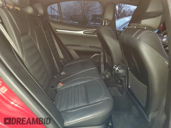 2019 Alfa Romeo Stelvio Ti Lusso z VIN ZASPAKBN8K7C30855, wystawiony jako Copart lot #85011394 z przebiegiem 65 100 mil mil oraz Szkoda całkowita • Salvage title. Historia ofert i sprzedaży dostępna na DreamBid. Obrazek 11.