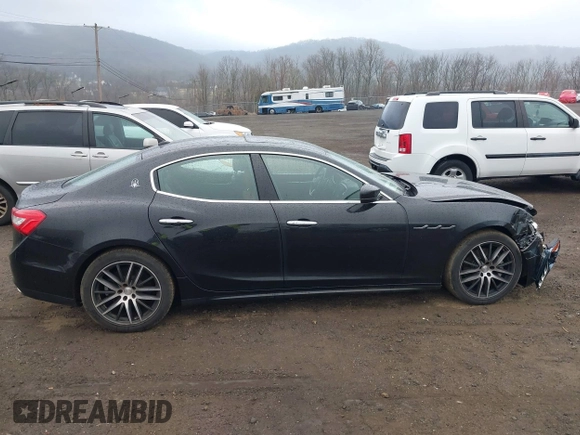 2017 Maserati Ghibli with VIN ZAM57XSA3H1197716, listed as a IAAI auction lot 41918916 with 47,779 mi miles. Bid and sale history available at carsss.com. Image 13.