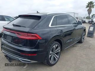 2019 Audi Q8 Premium Plus z VIN WA1BVAF13KD044077, wystawiony jako IAAI lot #39445353 z przebiegiem 55 333 mil mil oraz . Historia ofert i sprzedaży dostępna na DreamBid. Obrazek 4.