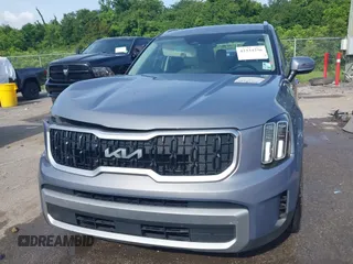 2023 Kia Telluride EX с VIN 5XYP34GC6PG382858, выставлен на аукционе IAAI как лот 42334256 с пробегом 48 684 миль миль и . История ставок и продаж доступна на DreamBid. Изображение 13.