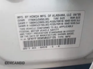 2005 Honda Pilot EX-L with VIN 5FNYF18585B037135, listed as a IAAI auction lot 41930914 with 227,956 mi miles. Bid and sale history available at carsss.com. Image 9.