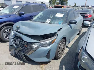2024 Nissan Sentra SR with VIN 3N1AB8DV7RY285157, listed as a IAAI auction lot 41925272 with 4,173 mi miles and . Bid and sale history available at DreamBid. Image 2.