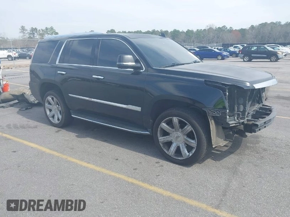 2017 Cadillac Escalade Luxury z VIN 1GYS4BKJ3HR307534, wystawiony jako IAAI lot #41762802 z przebiegiem 109 420 mil mil oraz . Historia ofert i sprzedaży dostępna na DreamBid. Obrazek 1.