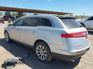 2013 Lincoln MKT with VIN 2LMHJ5FK3DBL59384, listed as a IAAI auction lot 42099478 with 187,367 mi miles and . Bid and sale history available at DreamBid. Image 3.