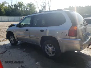 2005 GMC Envoy SLE z VIN 1GKDT13S552122428, wystawiony jako Copart lot #68651224 z przebiegiem 111 931 mil mil oraz Szkody całkowita. Historia ofert i sprzedaży dostępna na DreamBid. Obrazek 2.