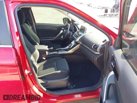 2020 Mitsubishi Eclipse Cross SE with VIN JA4AS5AA0LZ002005, listed as a IAAI auction lot 41907985 with 65,516 mi miles and . Bid and sale history available at DreamBid. Image 5.