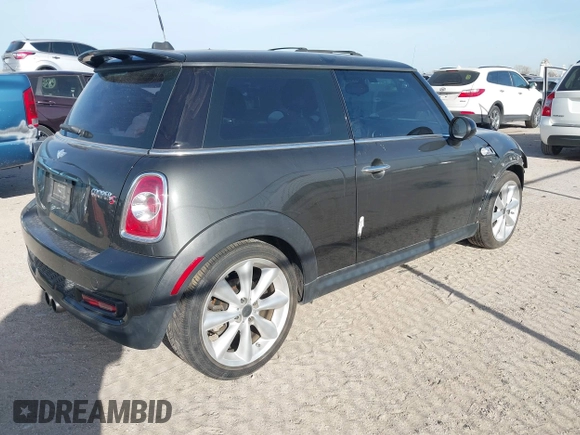 2012 MINI Hardtop S with VIN WMWSV3C5XCTY26065, listed as a IAAI auction lot 41811317 with 74,858 mi miles and . Bid and sale history available at DreamBid. Image 4.