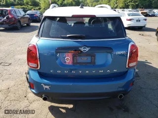 2020 MINI Countryman Cooper S with VIN WMZYX1C05L3L94257, listed as a Copart auction lot 68697384 with 25,920 mi miles and Salvage Title. Bid and sale history available at carsss.com. Image 6.