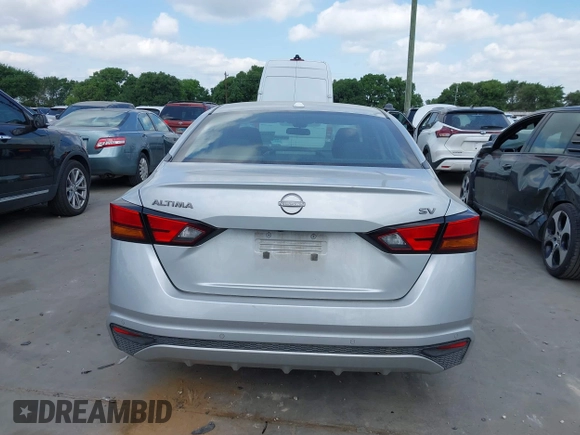 2024 Nissan Altima SV with VIN 1N4BL4DV4RN392144, listed as a IAAI auction lot 42042438 with 32,129 mi miles and . Bid and sale history available at carsss.com. Image 16.