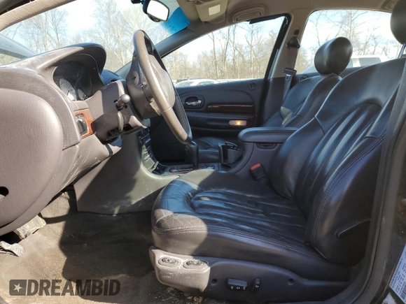 2000 Chrysler LHS with VIN 2C3HC56G6YH333438, listed as a Copart auction lot 50372495 with 97,826 mi miles and Salvage Title. Bid and sale history available at DreamBid. Image 7.