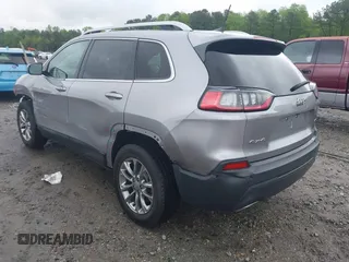 2019 Jeep Cherokee Latitude Plus with VIN 1C4PJMLX7KD104542, listed as a IAAI auction lot 41972055 with 105,129 mi miles. Bid and sale history available at carsss.com. Image 3.