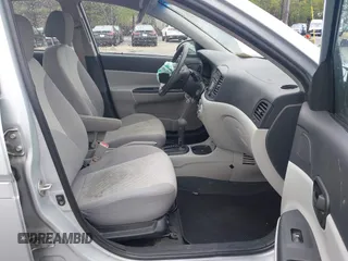 2009 Hyundai Accent Auto GLS с VIN KMHCN46C79U330548, выставлен на аукционе IAAI как лот 42208619 с пробегом 99 072 миль миль и . История ставок и продаж доступна на DreamBid. Изображение 5.