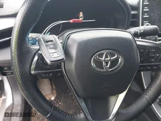 2019 Toyota Avalon XLE with VIN 4T1BZ1FB8KU006035, listed as a IAAI auction lot 41591179 with 111,917 mi miles. Bid and sale history available at carsss.com. Image 11.