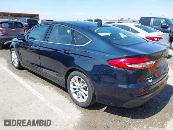 2020 Ford Fusion SE with VIN 3FA6P0HDXLR231155, listed as a IAAI auction lot 41925162 with 51,588 mi miles. Bid and sale history available at carsss.com. Image 3.