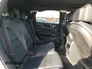 2019 Porsche Cayenne z VIN WP1AA2AY0KDA09843, wystawiony jako Copart lot #72825372 z przebiegiem 32 690 mil mil oraz . Historia ofert i sprzedaży dostępna na DreamBid. Obrazek 11.