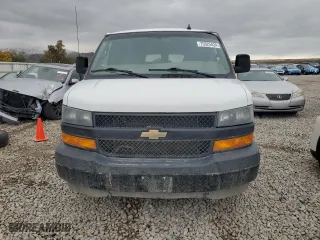 2021 Chevrolet Express Passenger LS with VIN 1GAZGNF73M1236963, listed as a Copart auction lot 75325424 with 26,172 mi miles and Salvage Title. Bid and sale history available at carsss.com. Image 5.