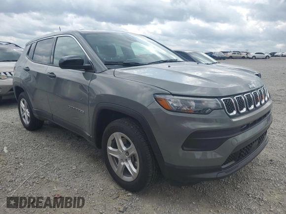 2024 Jeep Compass Sport z VIN 3C4NJDAN9RT600164, wystawiony jako Copart lot #50382315 z przebiegiem 3 710 mil mil oraz Szkoda całkowita • Salvage title. Historia ofert i sprzedaży dostępna na DreamBid. Obrazek 4.