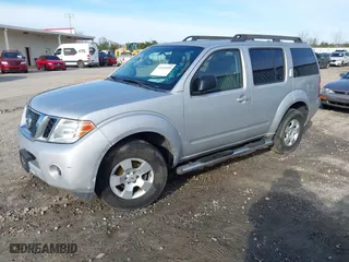 2012 Nissan Pathfinder LE with VIN 5N1AR1NNXCC626223, listed as a IAAI auction lot 41605858 with 234,382 mi miles. Bid and sale history available at carsss.com. Image 2.