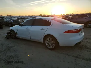 2017 Jaguar XF 35t Premium with VIN SAJBD4BV2HCY32514, listed as a Copart auction lot 87969435 with 118,142 mi miles and Salvage Title. Bid and sale history available at carsss.com. Image 2.