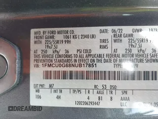 2022 Ford Escape SE with VIN 1FMCU0G68NUB17851, listed as a IAAI auction lot 42052525 with 37,004 mi miles and . Bid and sale history available at DreamBid. Image 9.