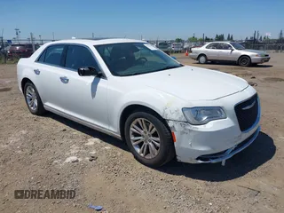 2016 Chrysler 300 C z VIN 2C3CCAEG5GH320439, wystawiony jako IAAI lot #42218385 z przebiegiem 141 688 mil mil oraz . Historia ofert i sprzedaży dostępna na DreamBid. Obrazek 1.