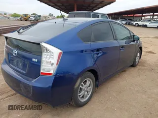 2010 Toyota Prius II z VIN JTDKN3DU8A0173534, wystawiony jako IAAI lot #42035601 z przebiegiem 236 977 mil mil oraz . Historia ofert i sprzedaży dostępna na DreamBid. Obrazek 4.