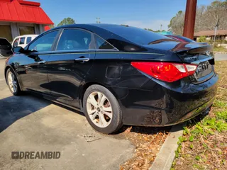2011 Hyundai Sonata SE with VIN 5NPEC4AC6BH002791, listed as a IAAI auction lot 41705710 with 222,753 mi miles. Bid and sale history available at carsss.com. Image 3.