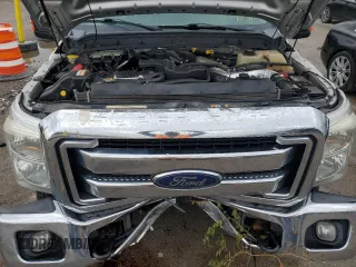2013 Ford F-350 Platinum with VIN 1FT8W3BT6DEB44526, listed as a Copart auction lot 57637535 with 195,662 mi miles and Salvage title. Bid and sale history available at DreamBid. Image 11.