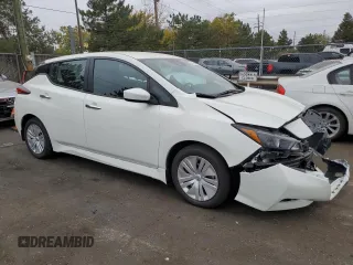 2025 Nissan LEAF S with VIN 1N4AZ1BV9SC558607, listed as a Copart auction lot 76784084 with 690 mi miles and Salvage Title. Bid and sale history available at carsss.com. Image 4.