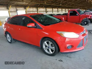 2013 Ford Focus SE with VIN 1FADP3F20DL267933, listed as a Copart auction lot 62896135 with 111,638 mi miles and Clean title. Bid and sale history available at DreamBid. Image 4.