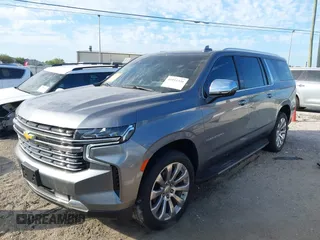 2022 Chevrolet Suburban Premier with VIN 1GNSKFKD2NR138333, listed as a IAAI auction lot 41911336 with 78,003 mi miles. Bid and sale history available at carsss.com. Image 17.