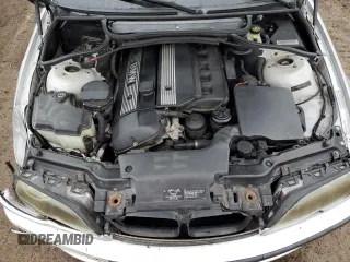 2003 BMW 3 Series 330xi with VIN WBAEW53413PG10291, listed as a Copart auction lot 86694294 with 291,542 mi miles and Salvage Title. Bid and sale history available at carsss.com. Image 11.