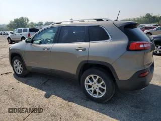 2017 Jeep Cherokee Latitude z VIN 1C4PJMCS0HW606505, wystawiony jako Copart lot #59807475 z przebiegiem 83 035 mil mil oraz Czysty tytuł • Clean title. Historia ofert i sprzedaży dostępna na DreamBid. Obrazek 2.