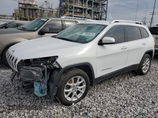 2014 Jeep Cherokee Latitude z VIN 1C4PJLCS6EW154033, wystawiony jako Copart lot #55849315 z przebiegiem 121 321 mil mil oraz Szkoda całkowita • Salvage title. Historia ofert i sprzedaży dostępna na DreamBid. Obrazek 1.