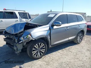 2020 Mitsubishi Outlander SE z VIN JA4AD3A33LZ025410, wystawiony jako IAAI lot #41805342 z przebiegiem 41 154 mil mil oraz . Historia ofert i sprzedaży dostępna na DreamBid. Obrazek 18.