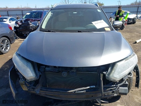 2015 Nissan Rogue S with VIN KNMAT2MV7FP569005, listed as a IAAI auction lot 41675561 with 89,848 mi miles. Bid and sale history available at carsss.com. Image 13.