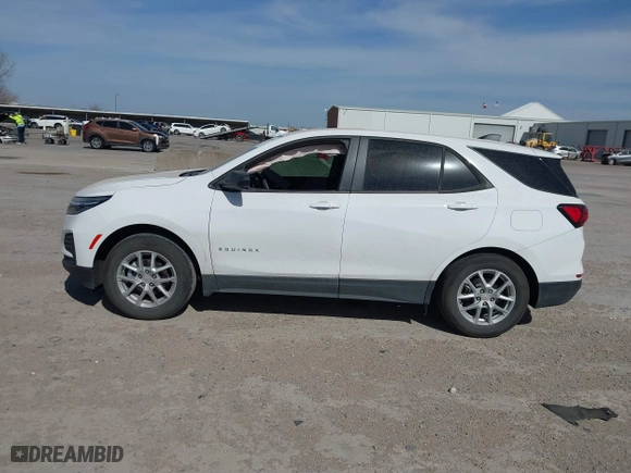 2024 Chevrolet Equinox LS with VIN 3GNAXHEG9RL298768, listed as a IAAI auction lot 41829973 with 10,897 mi miles. Bid and sale history available at carsss.com. Image 14.