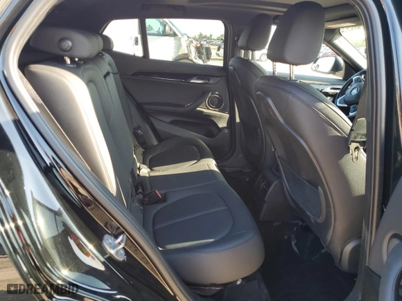 2022 BMW X2 sDrive28i with VIN WBXYH9C06N5U22766, listed as a Copart auction lot 63989514 with 42,922 mi miles and Salvage Title. Bid and sale history available at carsss.com. Image 11.