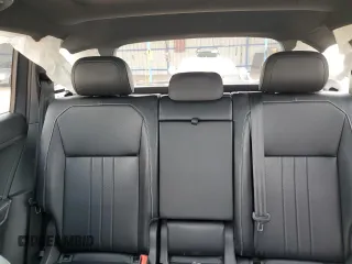 2022 Volkswagen Tiguan SE R-Line Black z VIN 3VV8B7AX7NM103911, wystawiony jako Copart lot #52364135 z przebiegiem 54 375 mil mil oraz Szkoda całkowita • Salvage title. Historia ofert i sprzedaży dostępna na DreamBid. Obrazek 10.