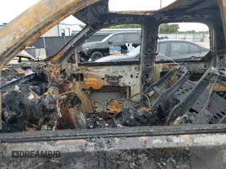 2007 Cadillac Escalade z VIN 1GYEC63847R316793, wystawiony jako Copart lot #59086055 z przebiegiem Nie podano mil oraz Nie do naprawy • Non repairable. Historia ofert i sprzedaży dostępna na DreamBid. Obrazek 7.