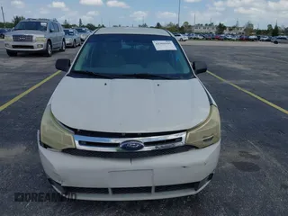2009 Ford Focus SE with VIN 1FAHP35N49W144218, listed as a IAAI auction lot 41966945 with 207,224 mi miles. Bid and sale history available at carsss.com. Image 6.