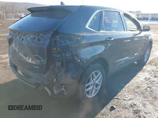 2021 Ford Edge SEL with VIN 2FMPK4J98MBA02415, listed as a IAAI auction lot 41178271 with 75,857 mi miles. Bid and sale history available at carsss.com. Image 4.