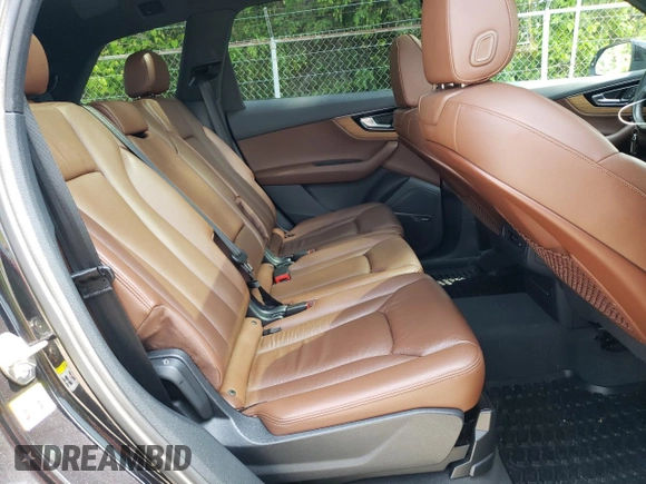 2017 Audi Q7 Premium Plus z VIN WA1LHAF71HD036729, wystawiony jako Copart lot #58654685 z przebiegiem 160 167 mil mil oraz Czysty tytuł • Clean title. Historia ofert i sprzedaży dostępna na DreamBid. Obrazek 11.