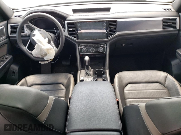 2021 Volkswagen Atlas SEL Premium with VIN 1V2TE2CA6MC209907, listed as a Copart auction lot 60381103 with 33,895 mi miles and . Bid and sale history available at DreamBid. Image 8.