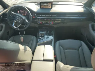 2017 Audi Q7 Prestige с VIN WA1VAAF74HD057118, выставлен на аукционе Copart как лот 61448295 с пробегом 95 526 миль миль и Списание • Salvage title. История ставок и продаж доступна на DreamBid. Изображение 8.